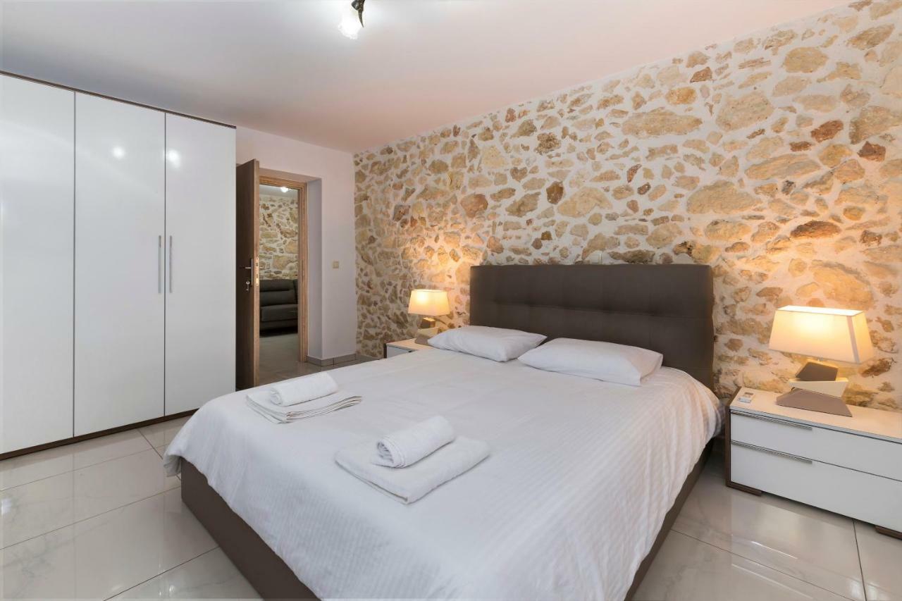 Wave Apartment Hriszí Aktí Haniá Kültér fotó